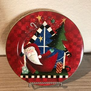 The Sakura Table Santa's Gifts 8" plates